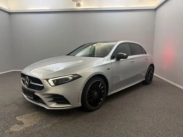 Mercedes-Benz A 250 e AMG LINE 19Z*PANO*WIDE*BURMES*MULTIBEAM
