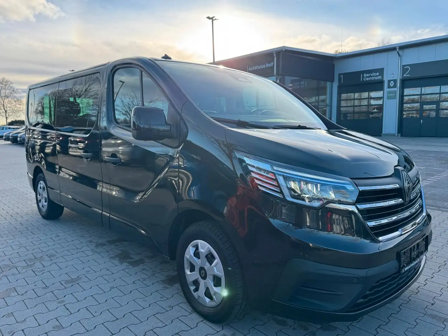 Renault Trafic Grand Trafic BLUE dCi 150 EDC | KLIMA | KAMERA Zwart - 1