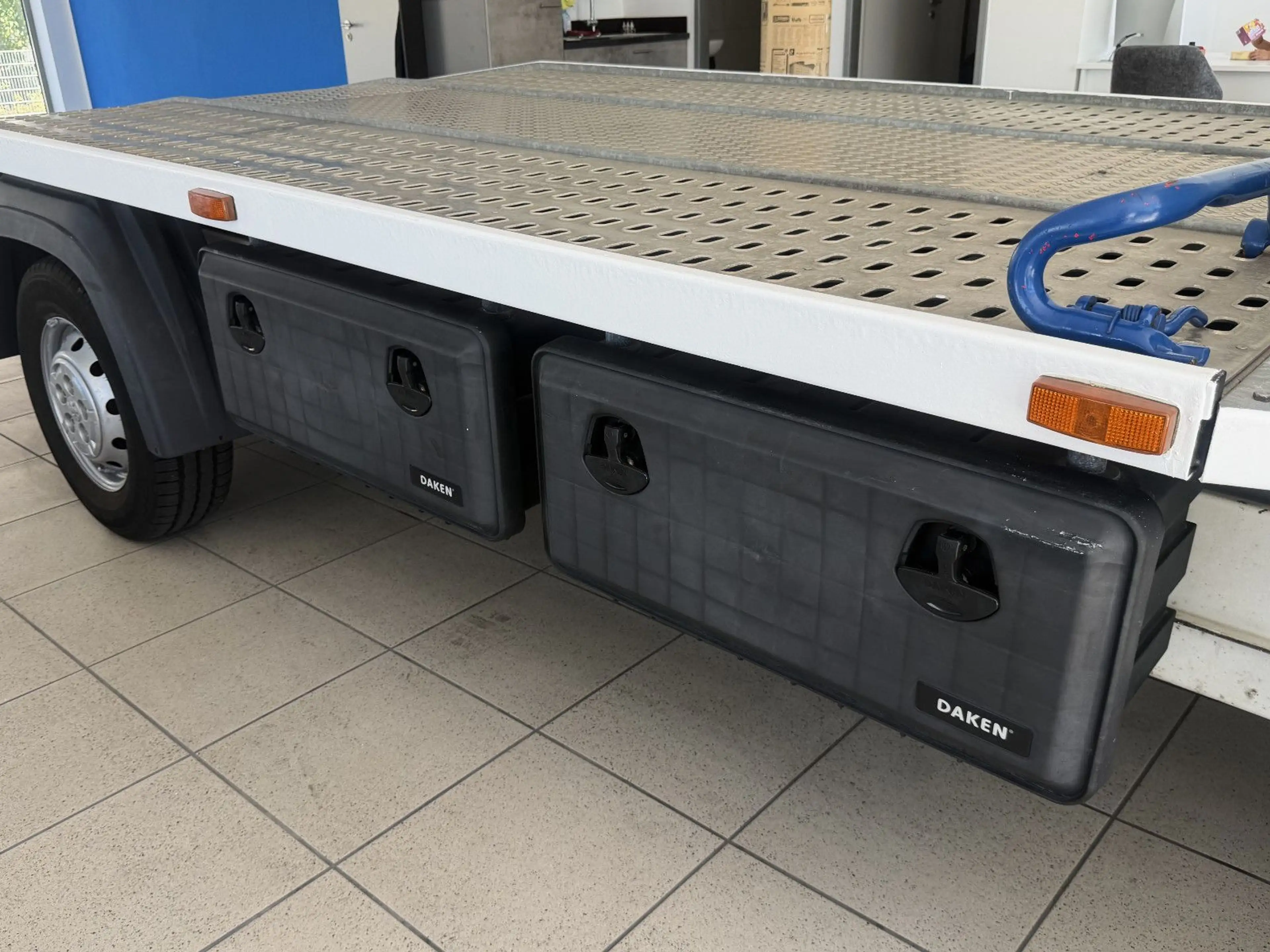 Peugeot Boxer 2,2HDi*MWST.*LEDER*KLIMA*ABSCHLEPPWAGEN* — photo 10