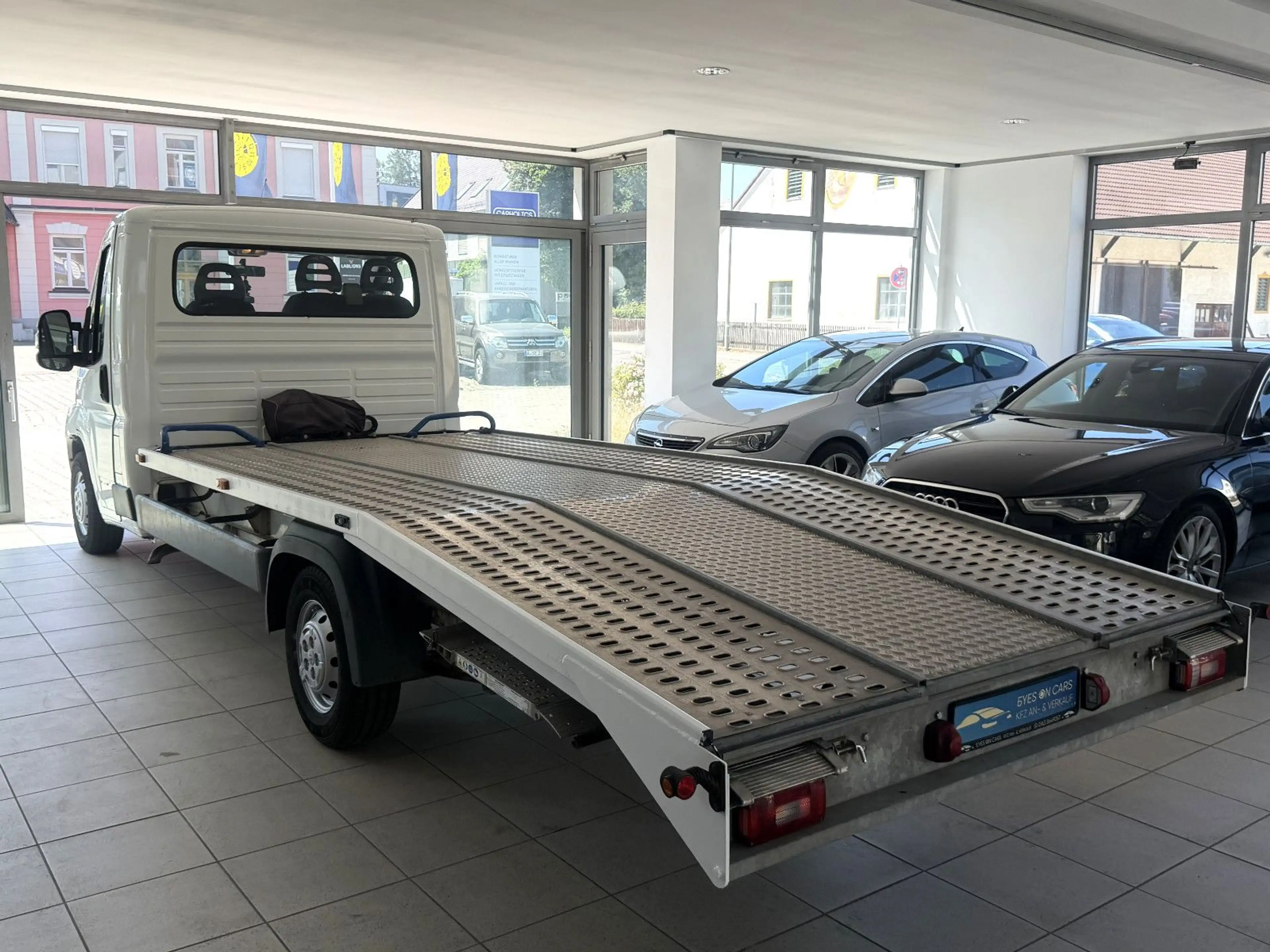 Peugeot Boxer 2,2HDi*MWST.*LEDER*KLIMA*ABSCHLEPPWAGEN* — photo 5