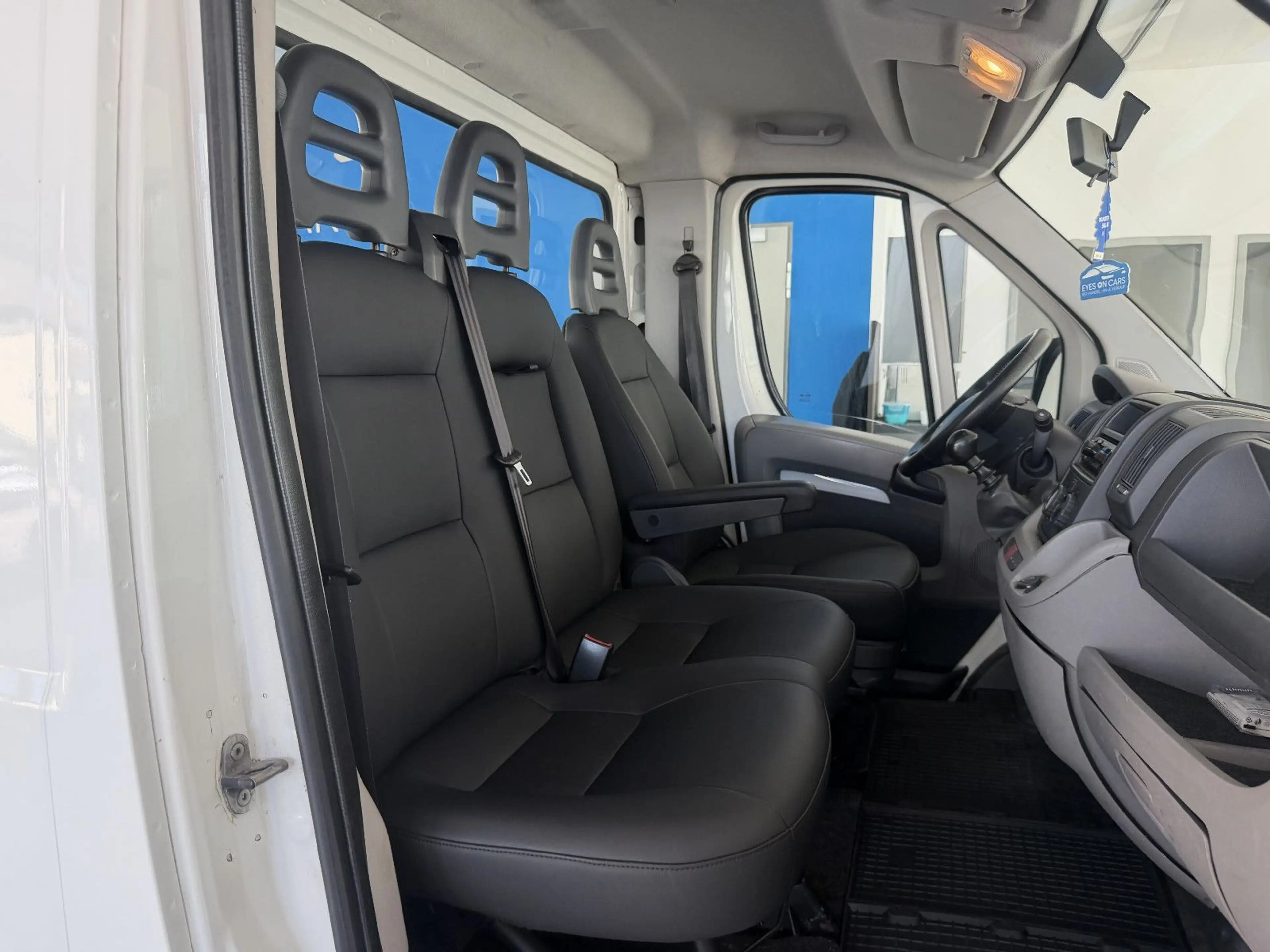 Peugeot Boxer 2,2HDi*MWST.*LEDER*KLIMA*ABSCHLEPPWAGEN* — photo 14
