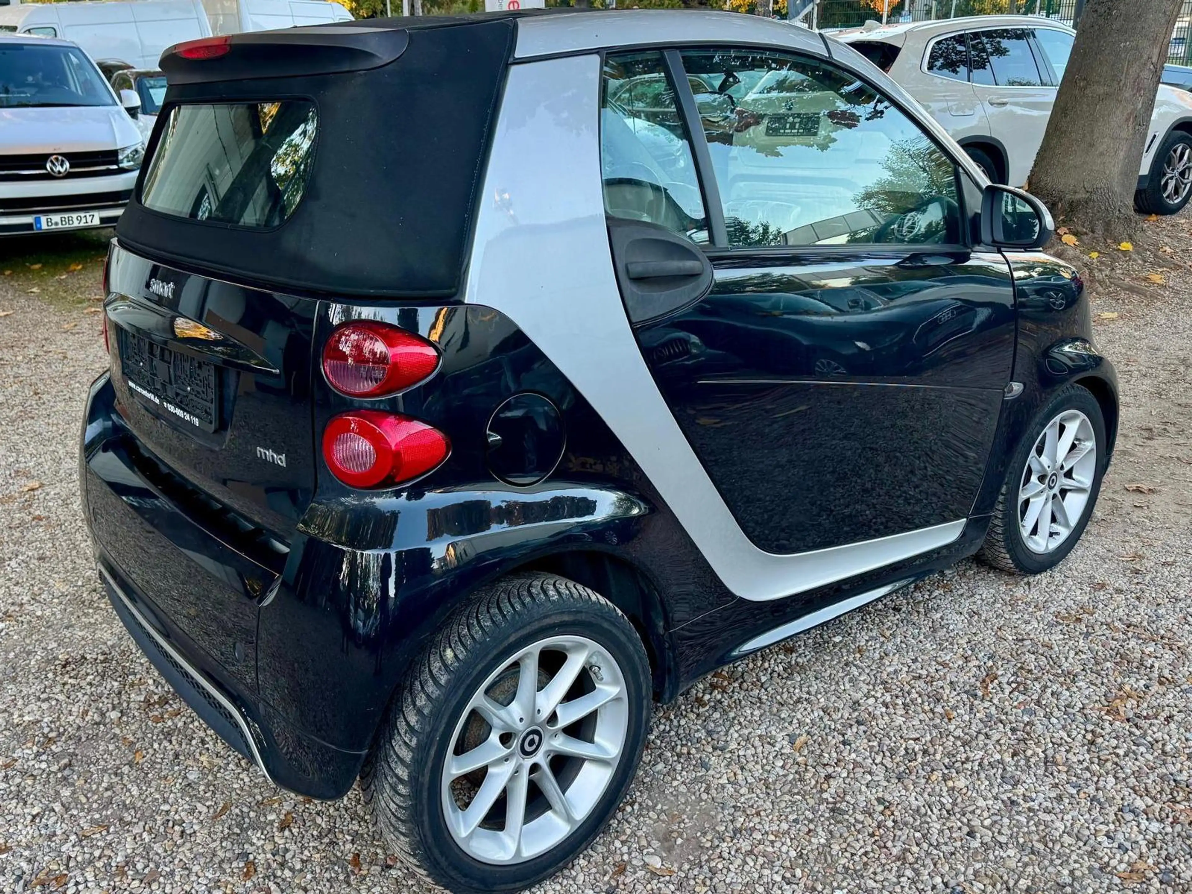 smart forTwo Cabrio Navi Klima AUTOAMTIK 15 Zoll Alu Servo — photo 20