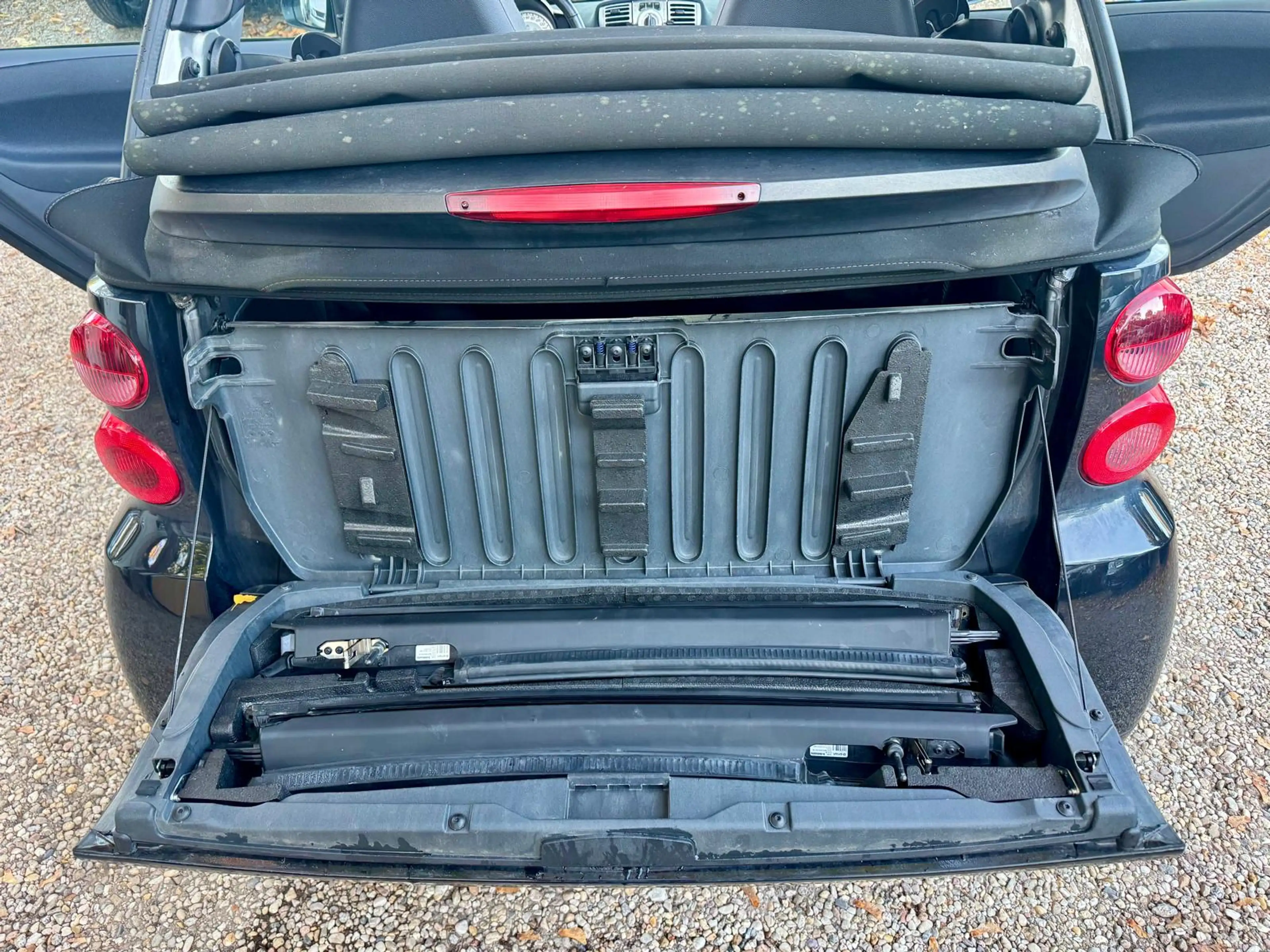 smart forTwo Cabrio Navi Klima AUTOAMTIK 15 Zoll Alu Servo — photo 14