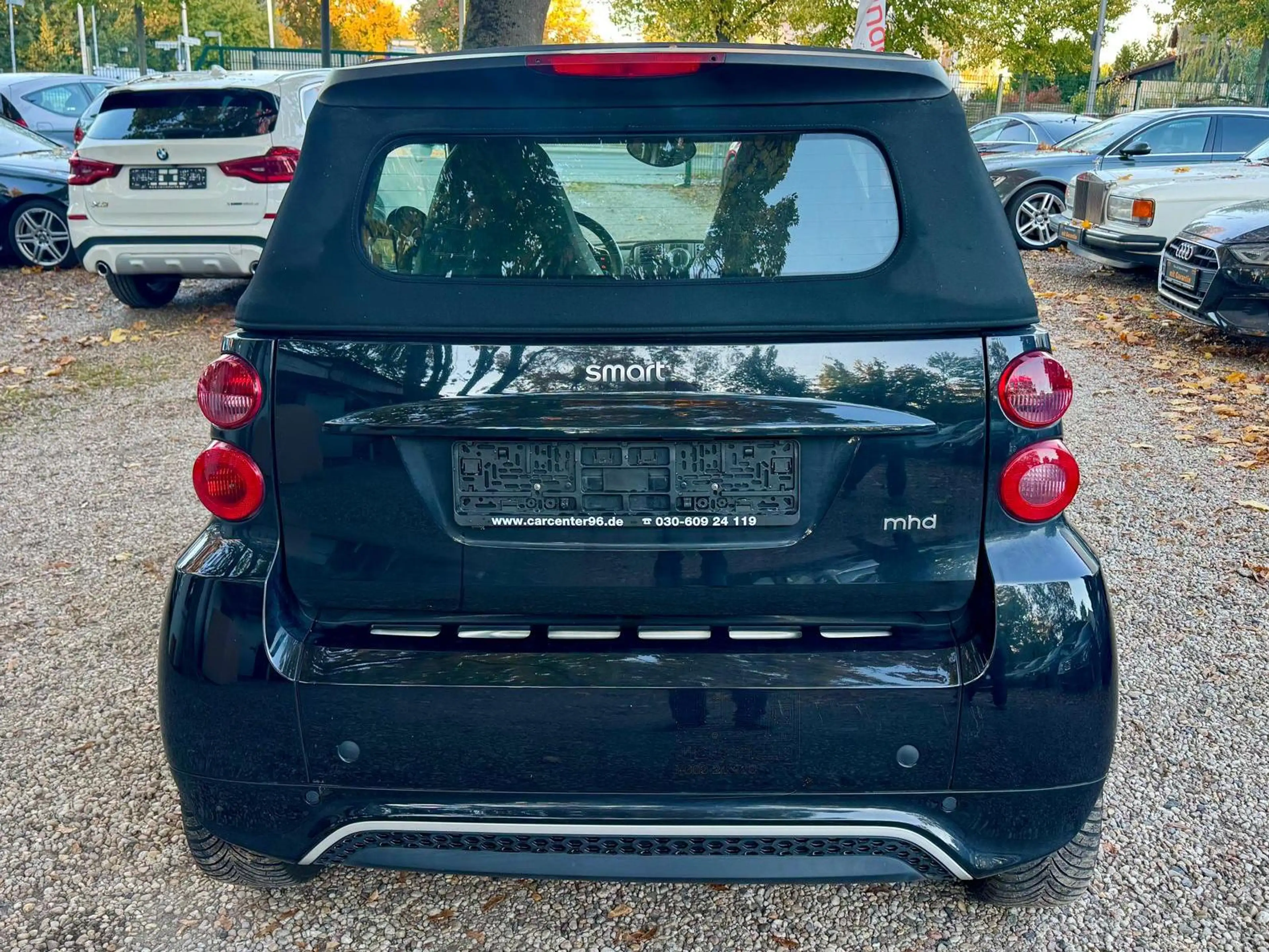 smart forTwo Cabrio Navi Klima AUTOAMTIK 15 Zoll Alu Servo — photo 17