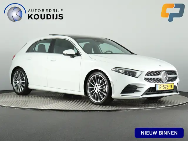 Mercedes-Benz A 200 AMG Line (Panodak / ACC / Full Led / Distronic+ /