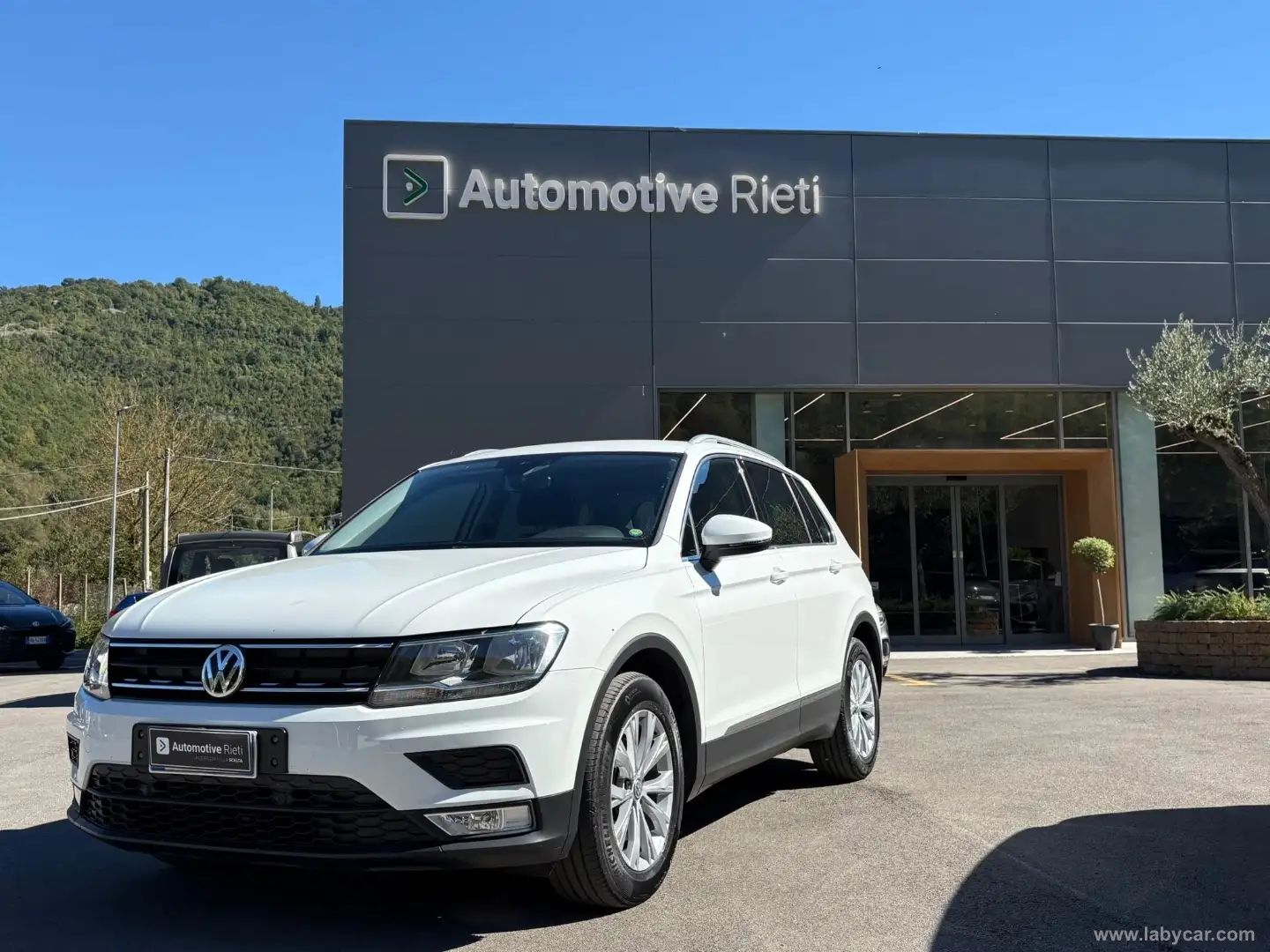 Volkswagen Tiguan 2.0 TDI Business BMT Blanc - 1