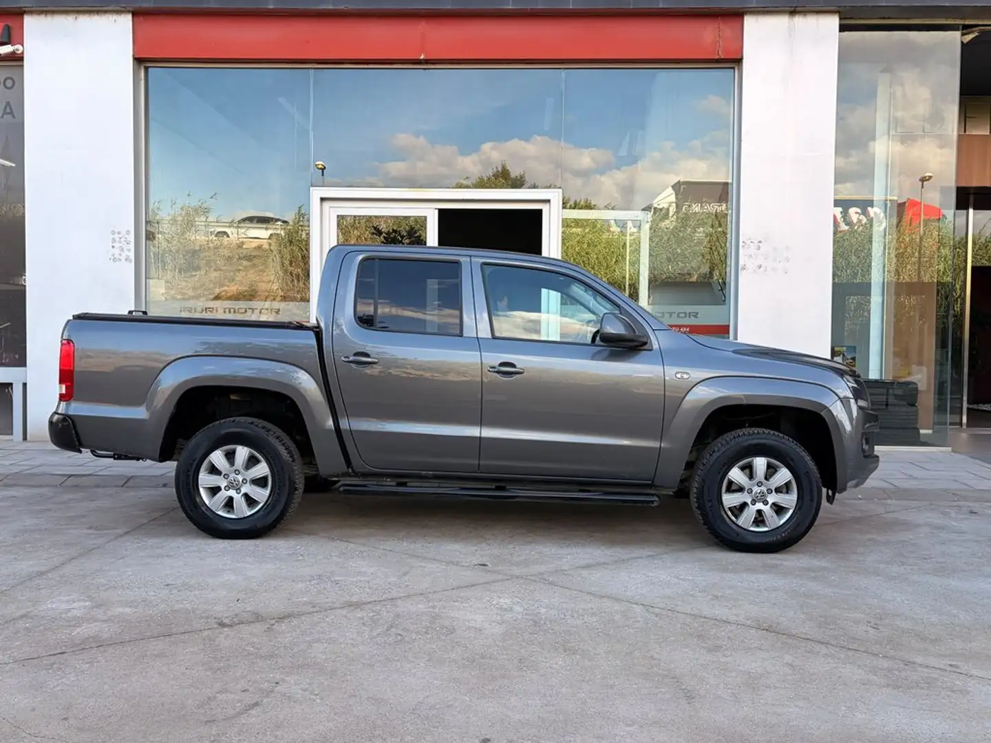 Volkswagen Amarok DC Highline 2.0 TDI 163cv 4M Conectable Gris - 1