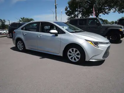 Silver 2022 Toyota Corolla Sedan Front-Wheel Drive Automatic