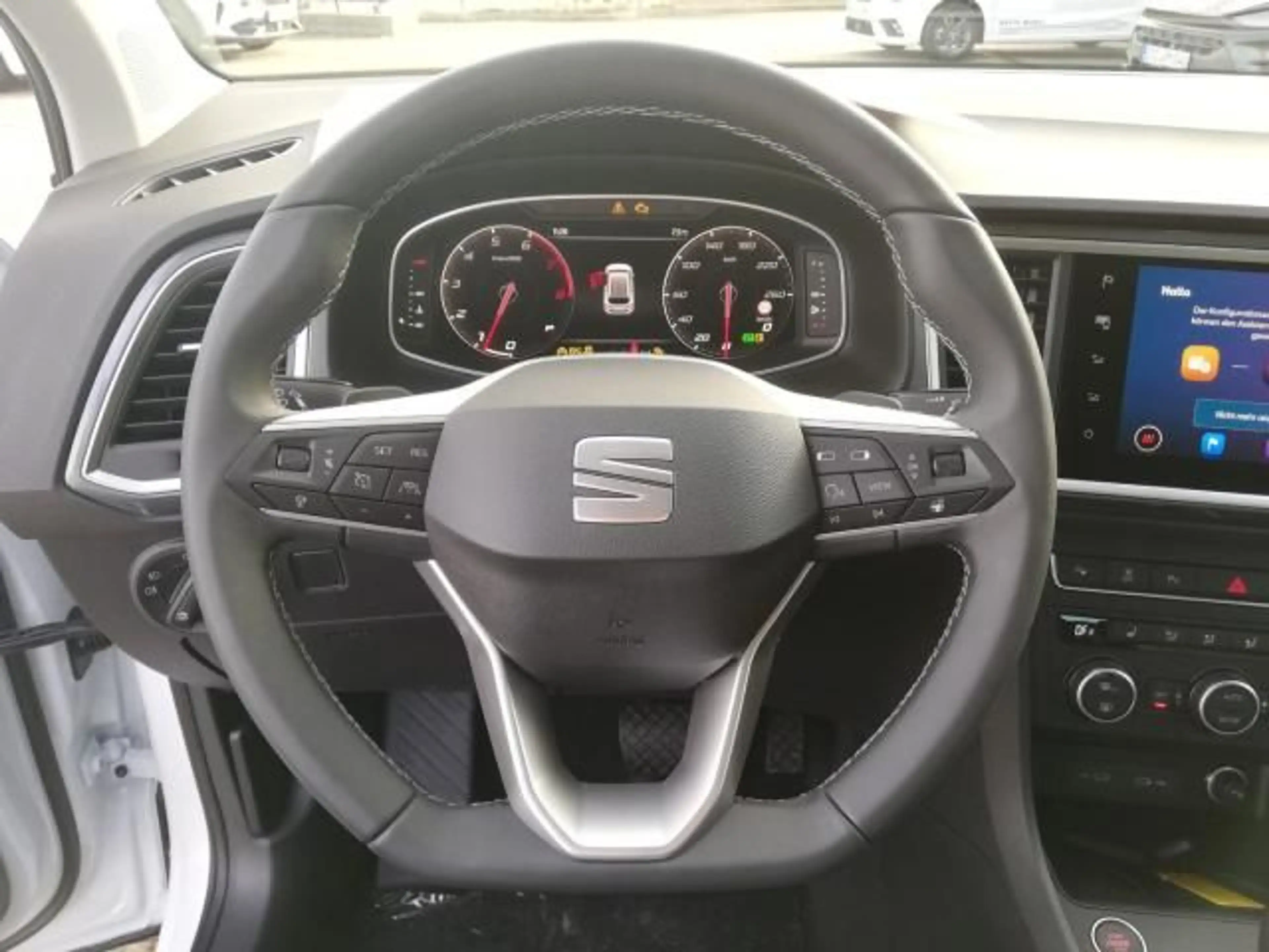 SEAT Ateca ATECA ROAD EDITION 1.5 TSI DSG NAVI PARKLENKASS. — photo 9