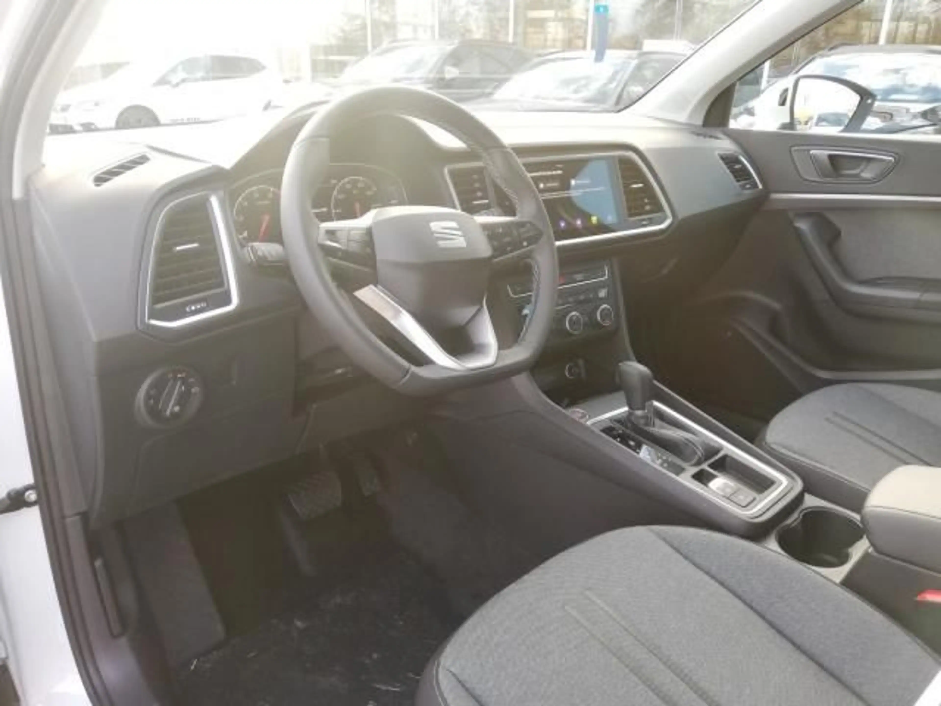 SEAT Ateca ATECA ROAD EDITION 1.5 TSI DSG NAVI PARKLENKASS. — photo 8
