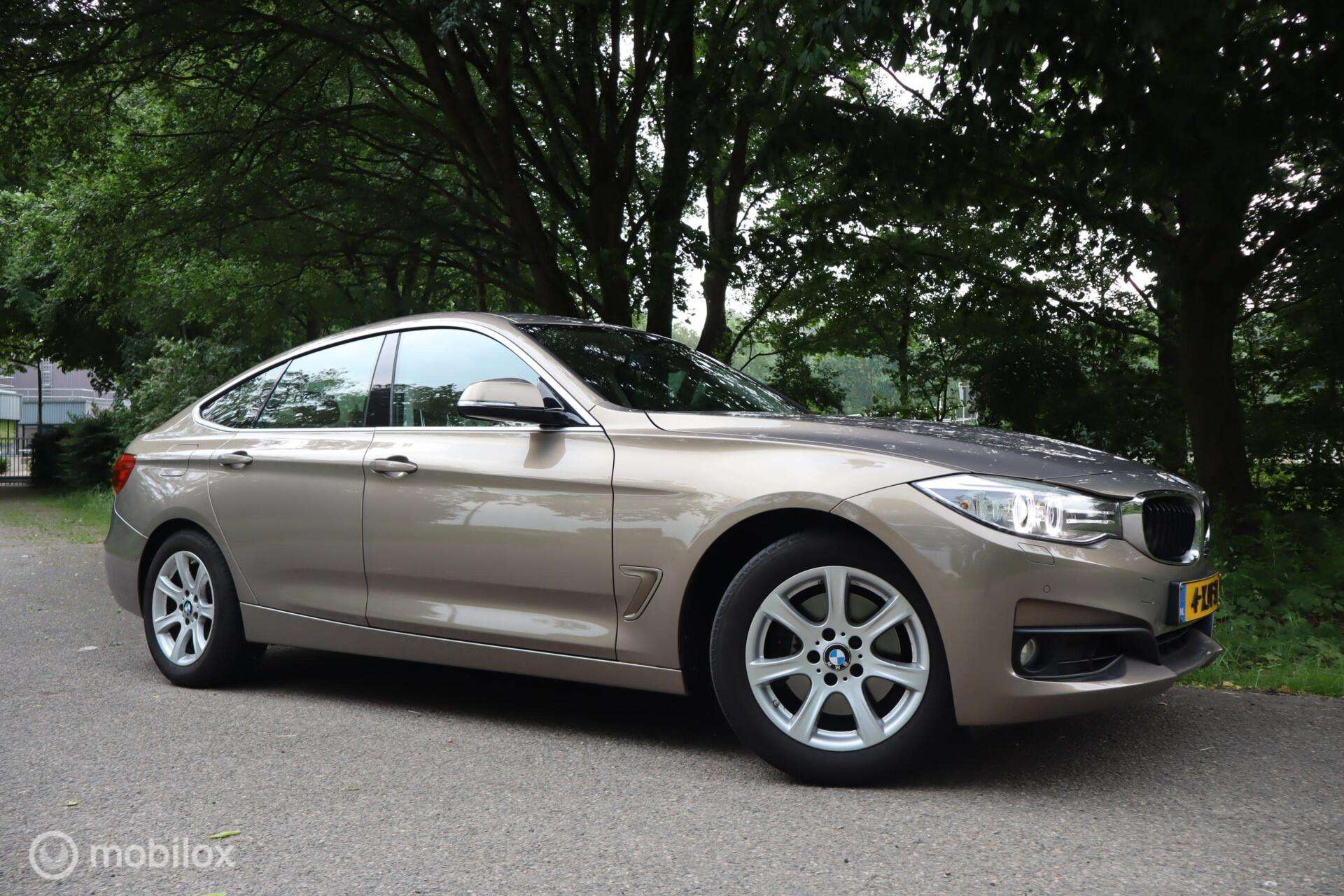 BMW 328