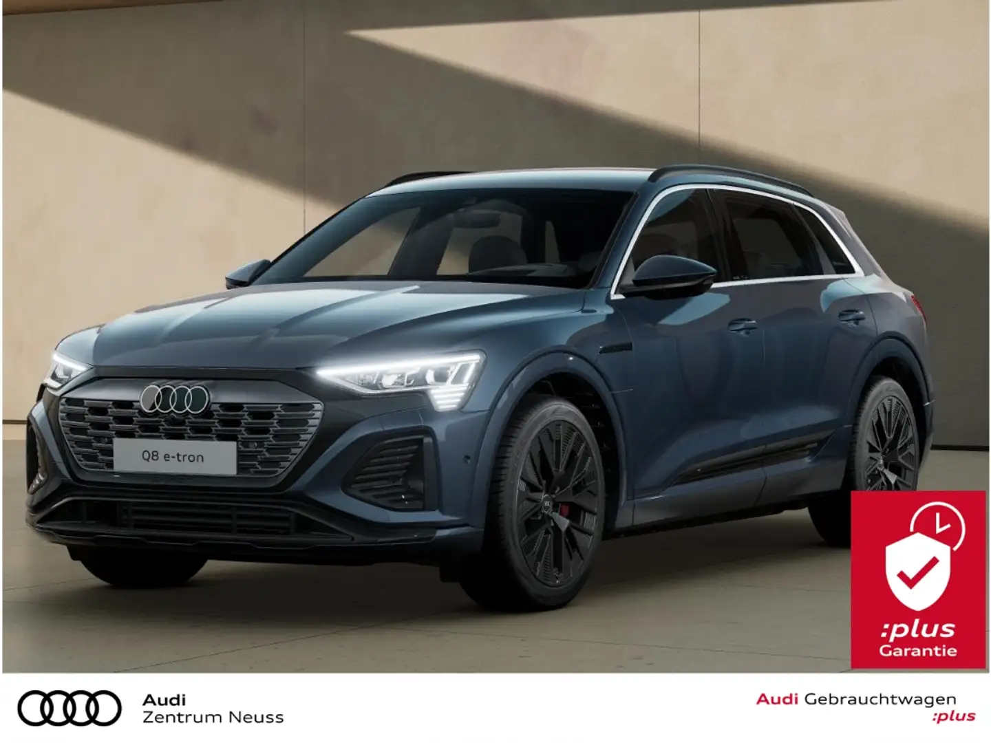 Audi Q8 e-tron 55 quattro S line Blau - 1