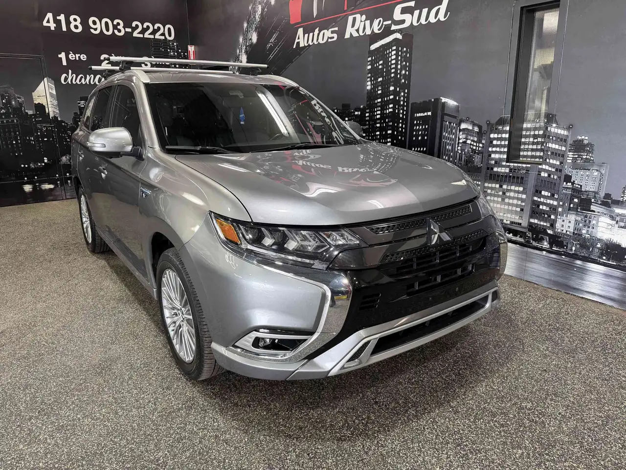 Mitsubishi Outlander снимка Mitsubishi Outlander