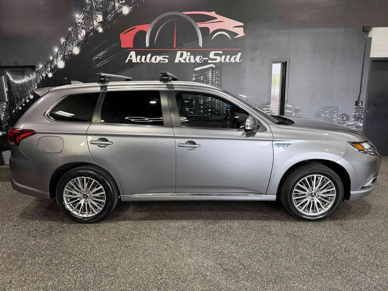 Mitsubishi Outlander снимка Mitsubishi Outlander