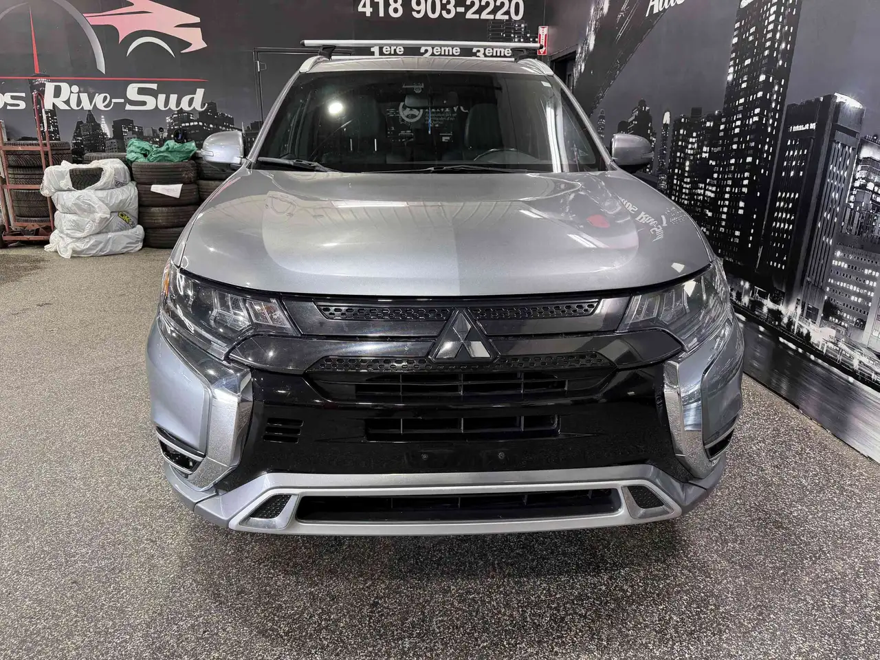 Mitsubishi Outlander снимка Mitsubishi Outlander