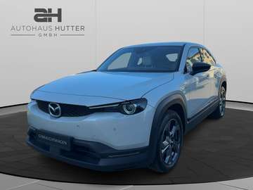 e-SKYACTIV EV ADVANTAGE Modern Confidence