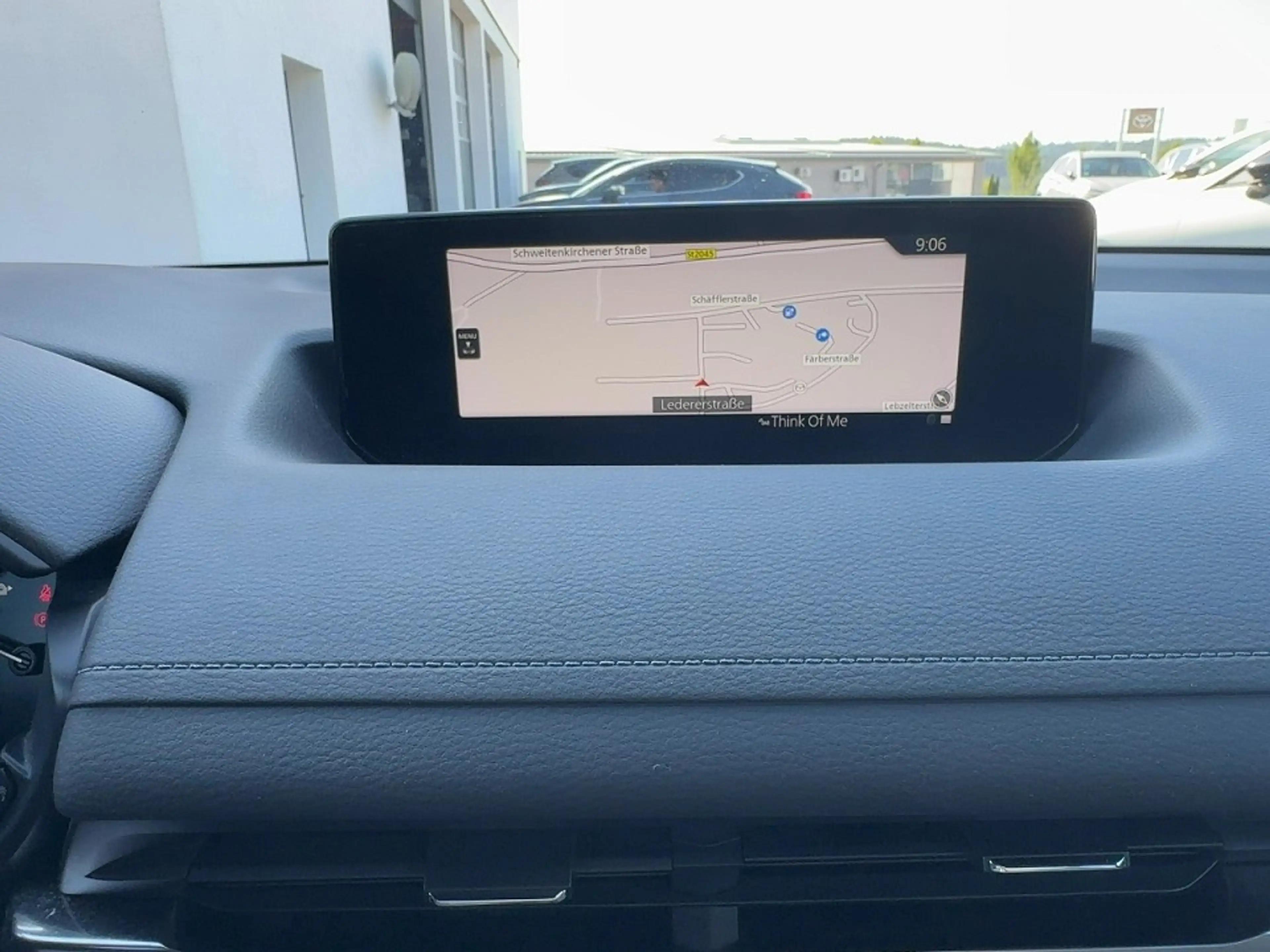 Mazda MX-30 e-SKYACTIV EV ADVANTAGE Modern Confidence — photo 10