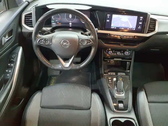 Opel Grandland view 9