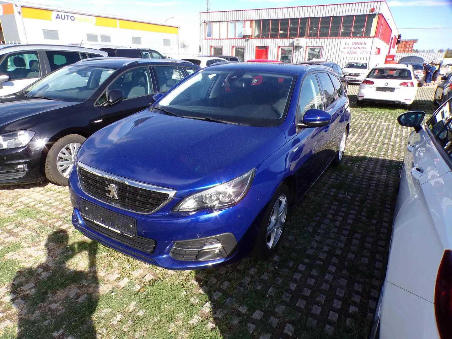 Peugeot 308 Style Blau - 1