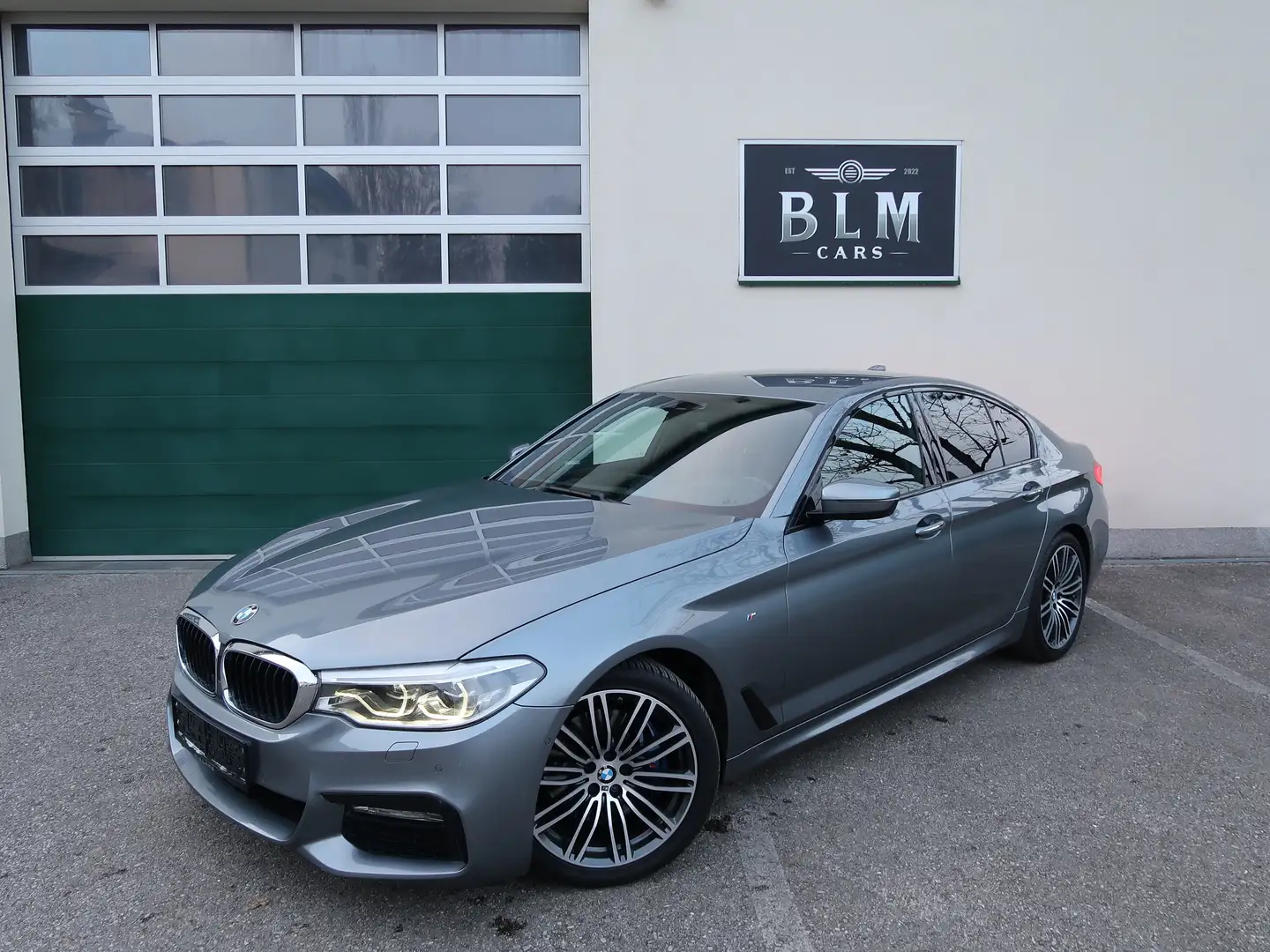 BMW 530 530d M Sport Adaptiv LED, HIFI, Ambiente, Leder Grau - 1