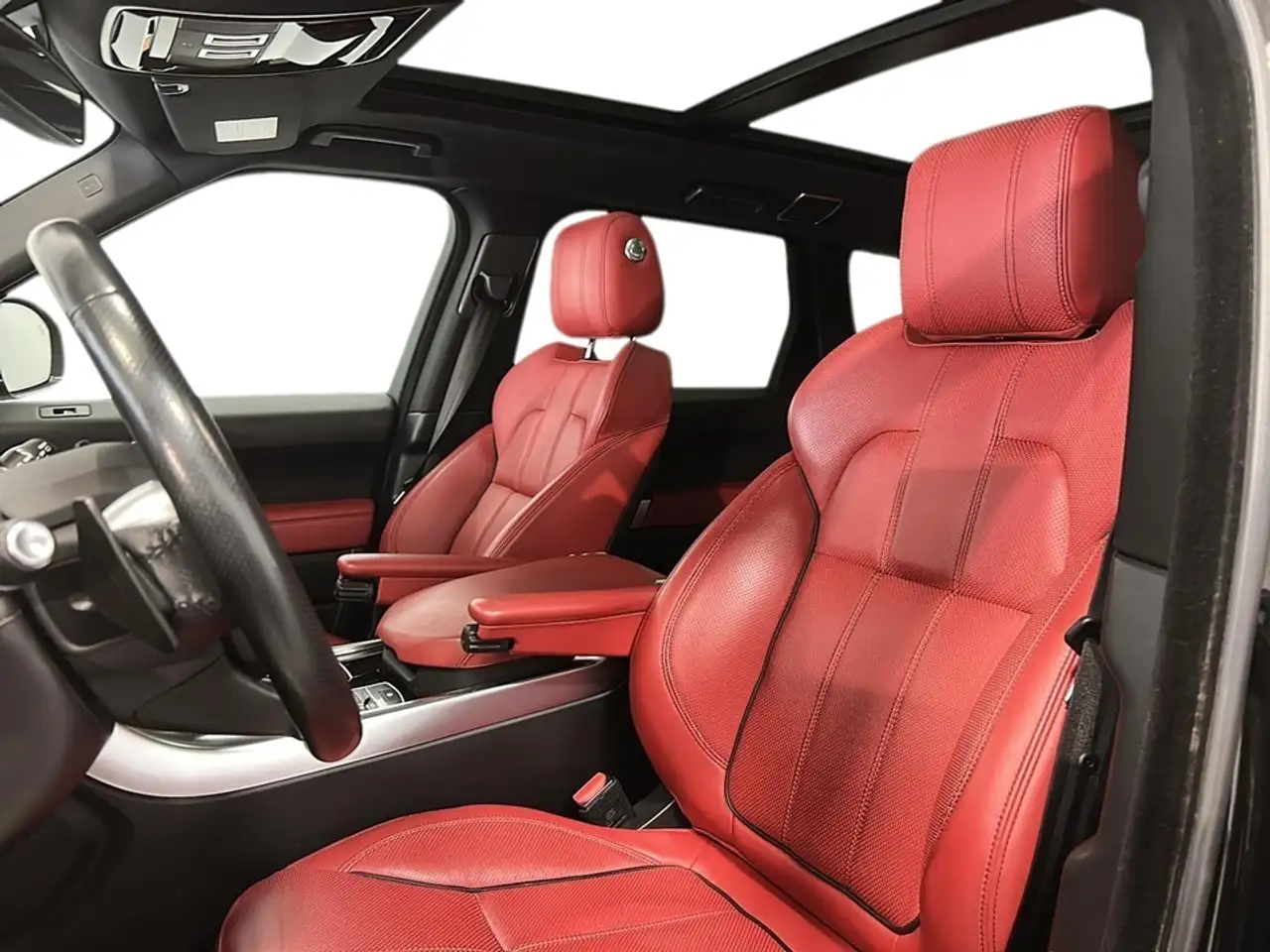 Land Rover Range Rover Sport снимка Land Rover Range Rover Sport