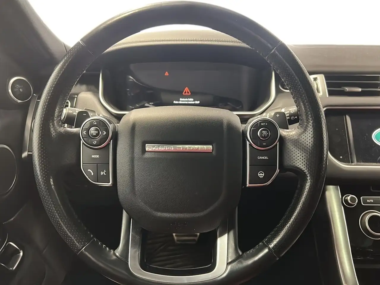 Land Rover Range Rover Sport снимка Land Rover Range Rover Sport