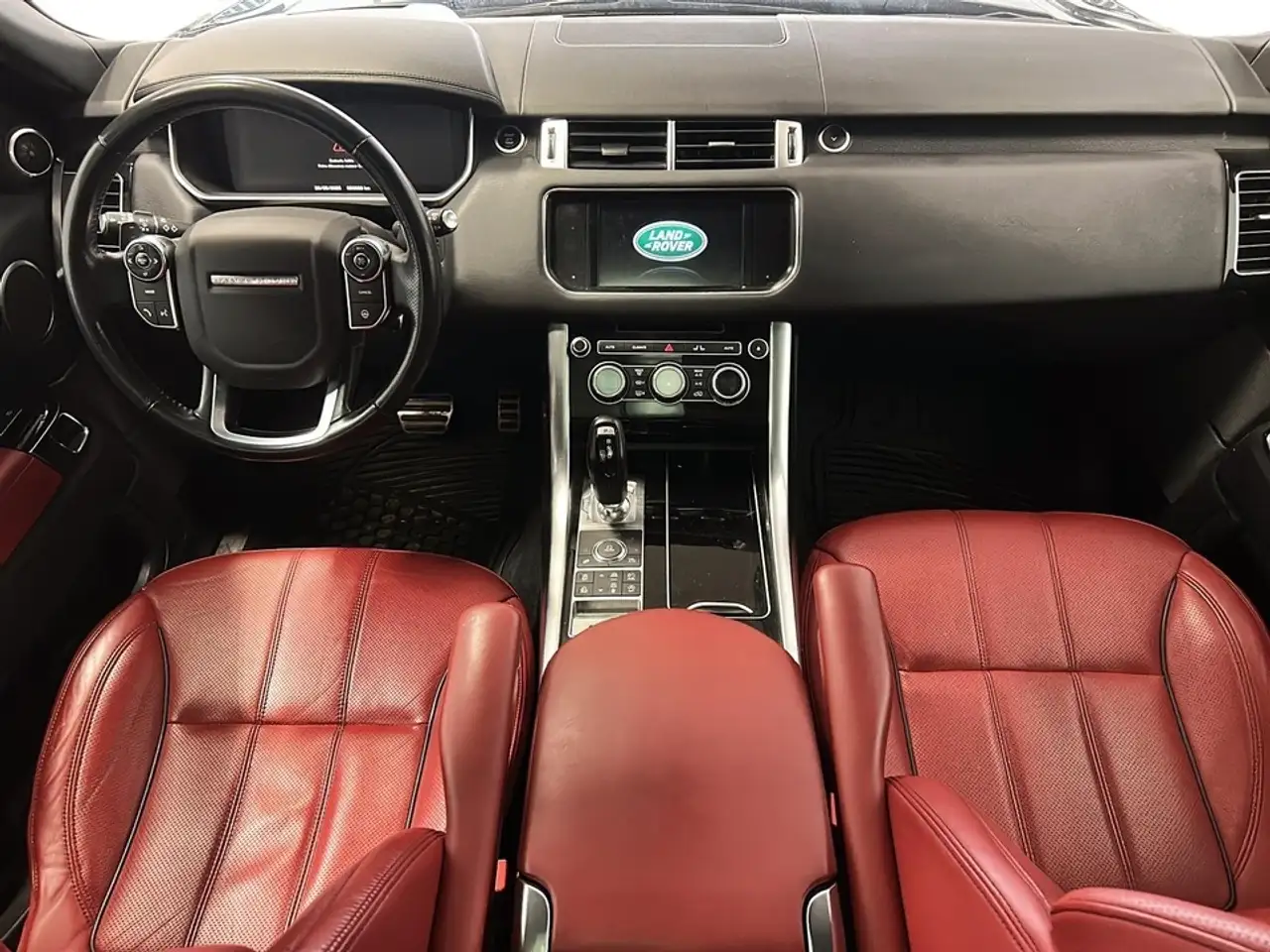 Land Rover Range Rover Sport снимка Land Rover Range Rover Sport