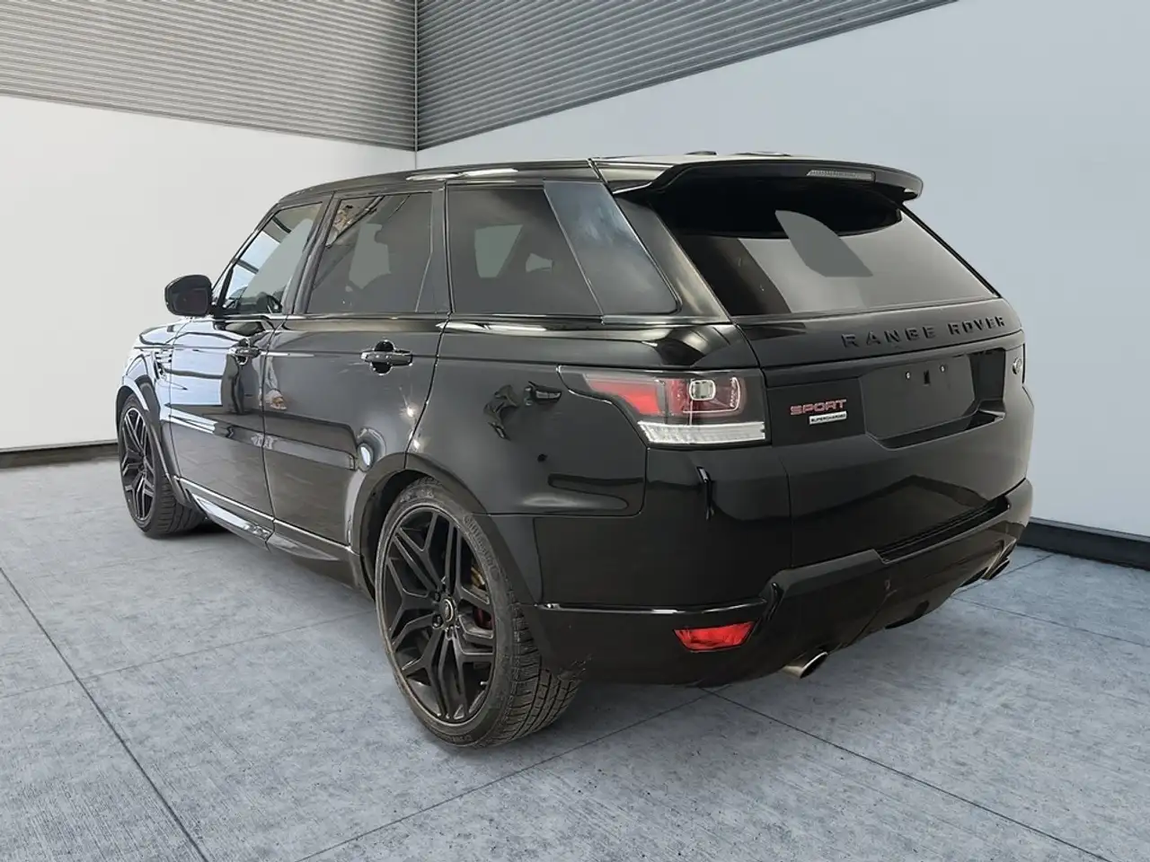 Land Rover Range Rover Sport снимка Land Rover Range Rover Sport