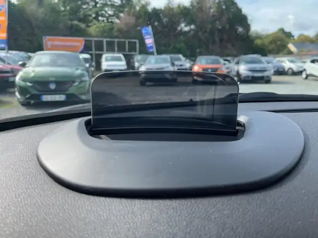 Mini Hatch view 22