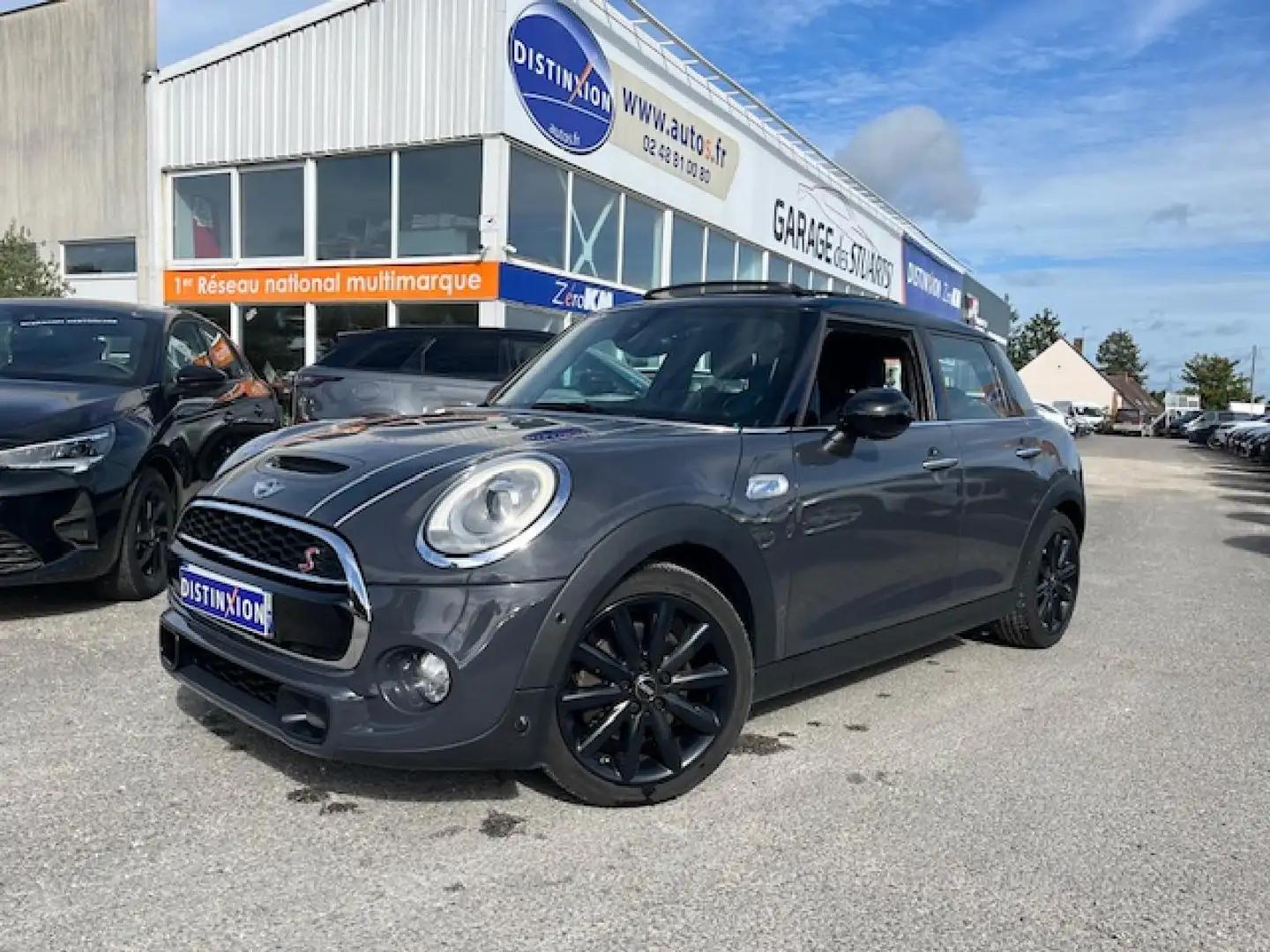 MINI Cooper SD 2.0 D - 170 - BVA 5P COOPER SD RED HOT CHILI Grau - 1