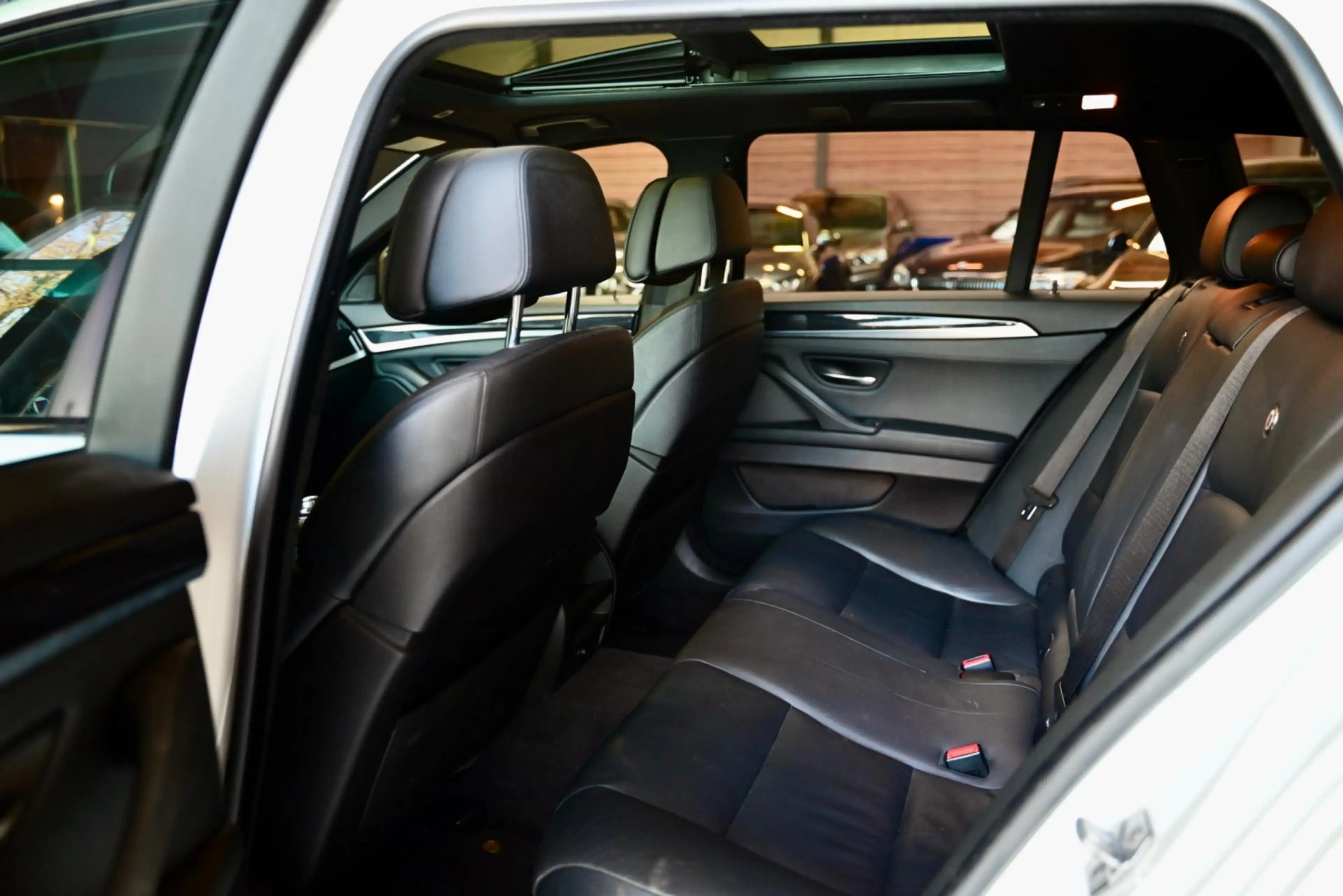 Alpina D5 Touring - Panoramadak - Comfortstoelen - Achteruit — photo 4