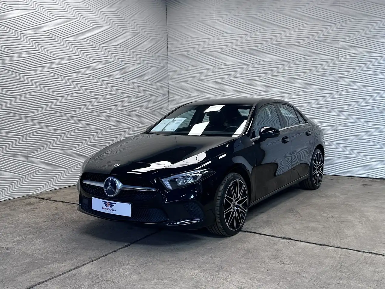 Mercedes-Benz A-Class 250e*PHEV*CARPLAY*CAMERA*DAB-RADIO*LAGE BIV!*, миниатюра 3