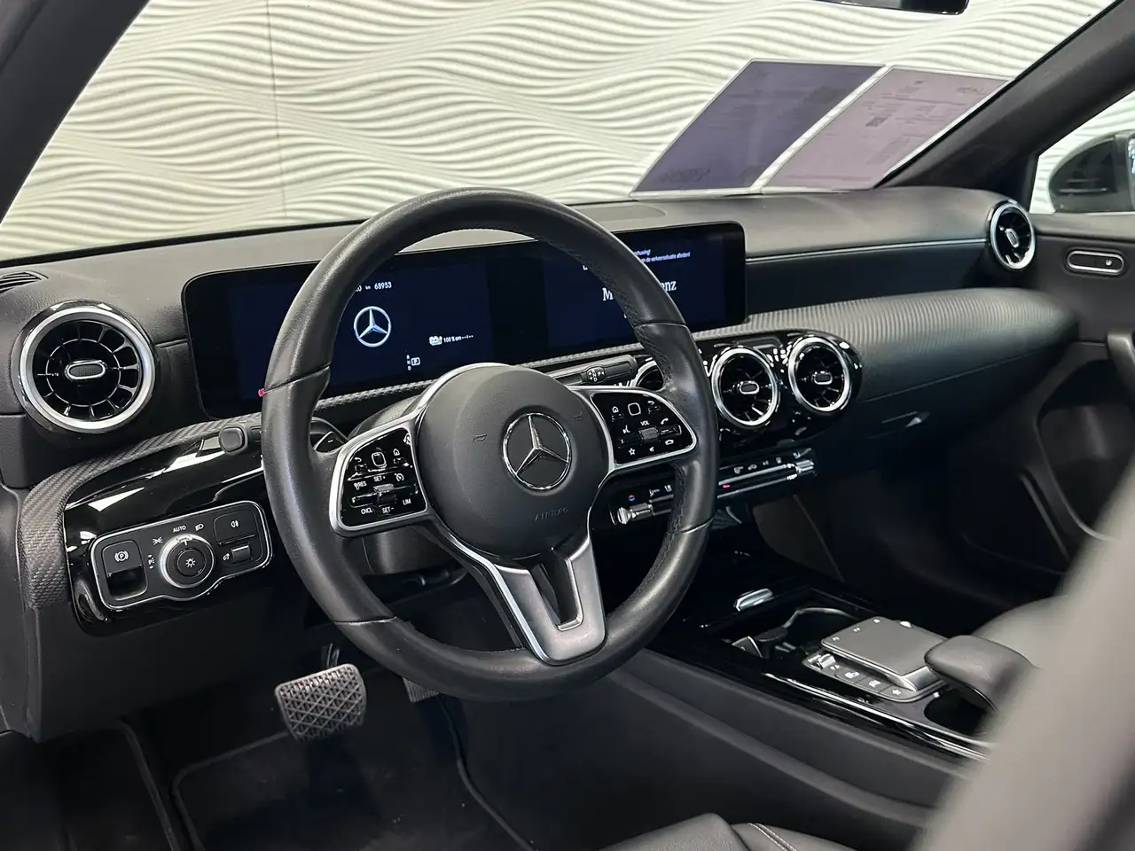 Mercedes-Benz A-Class 250e*PHEV*CARPLAY*CAMERA*DAB-RADIO*LAGE BIV!*, миниатюра 25