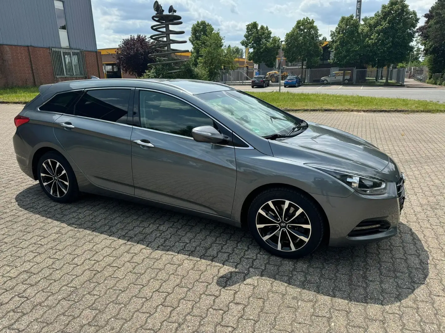 Hyundai i40 2.0 GDI Grau - 2