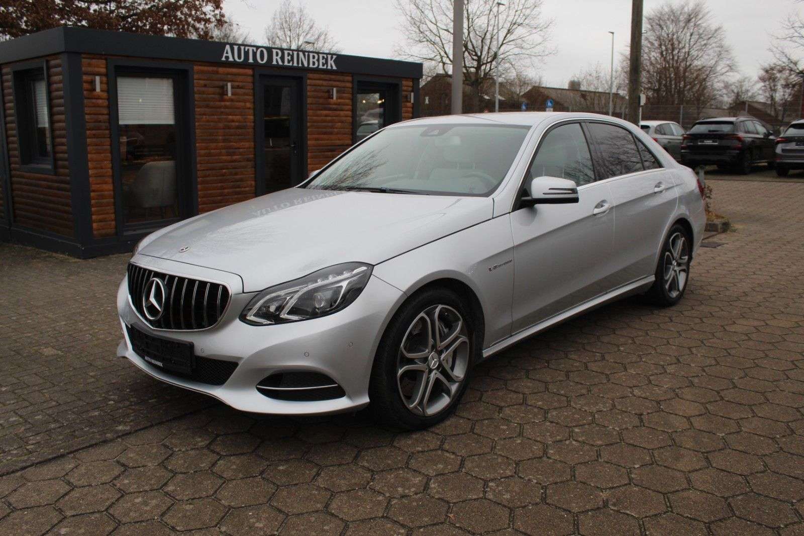 Second hand Mercedes Benz E-Class 500