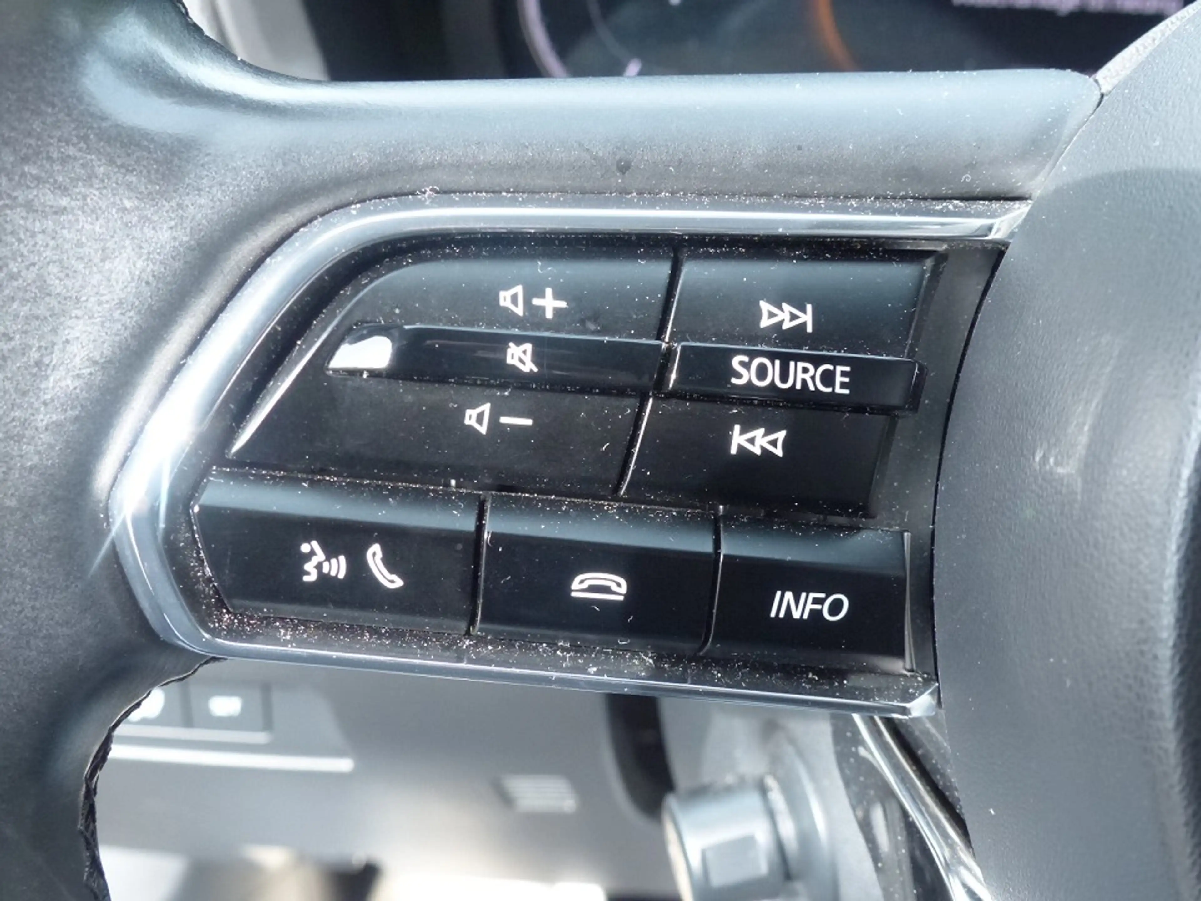 Mazda CX-60 2.5L PHEV HOMURA + MATRIX-LED + BOSE + LEDER — photo 14
