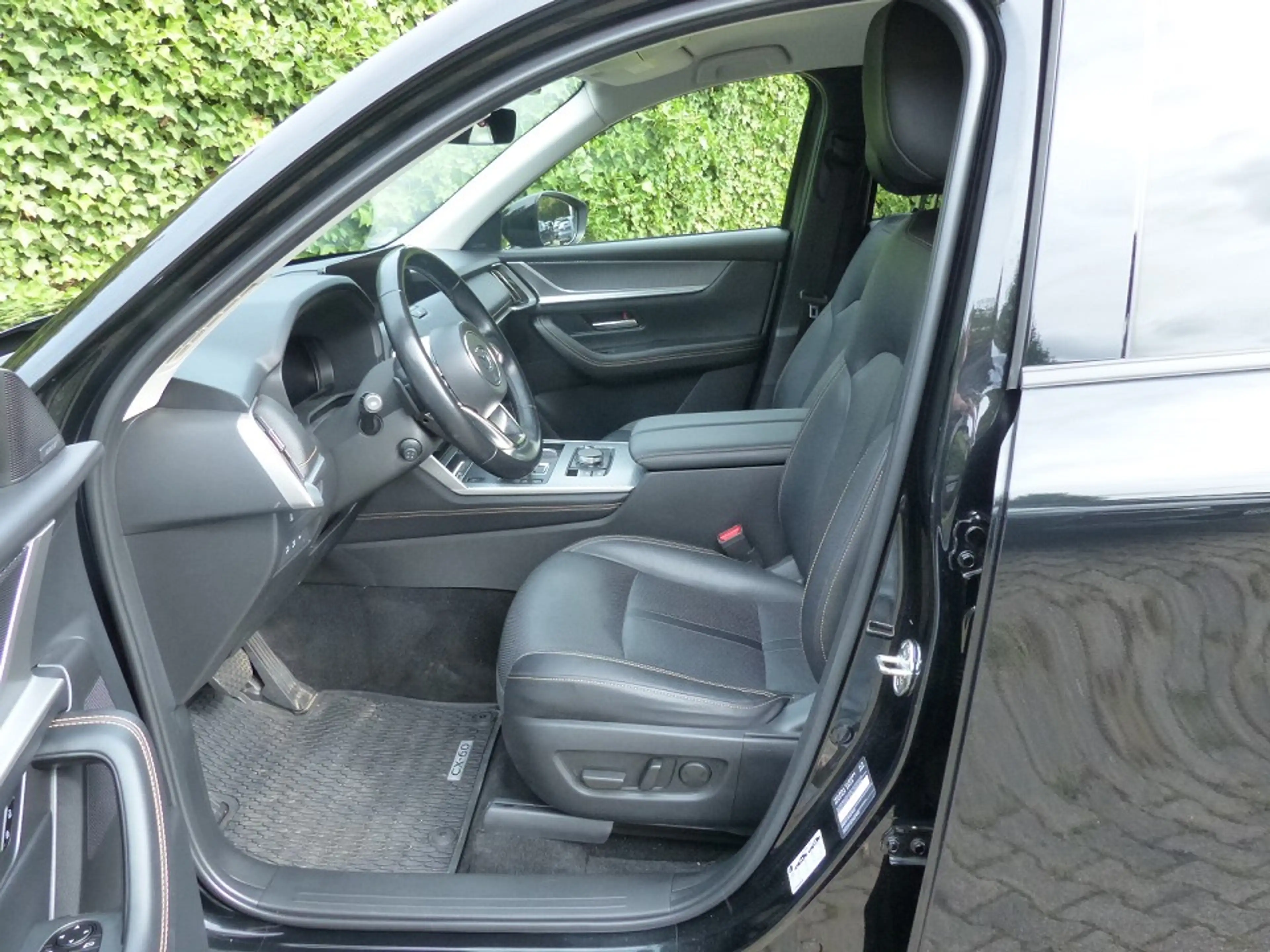 Mazda CX-60 2.5L PHEV HOMURA + MATRIX-LED + BOSE + LEDER — photo 11