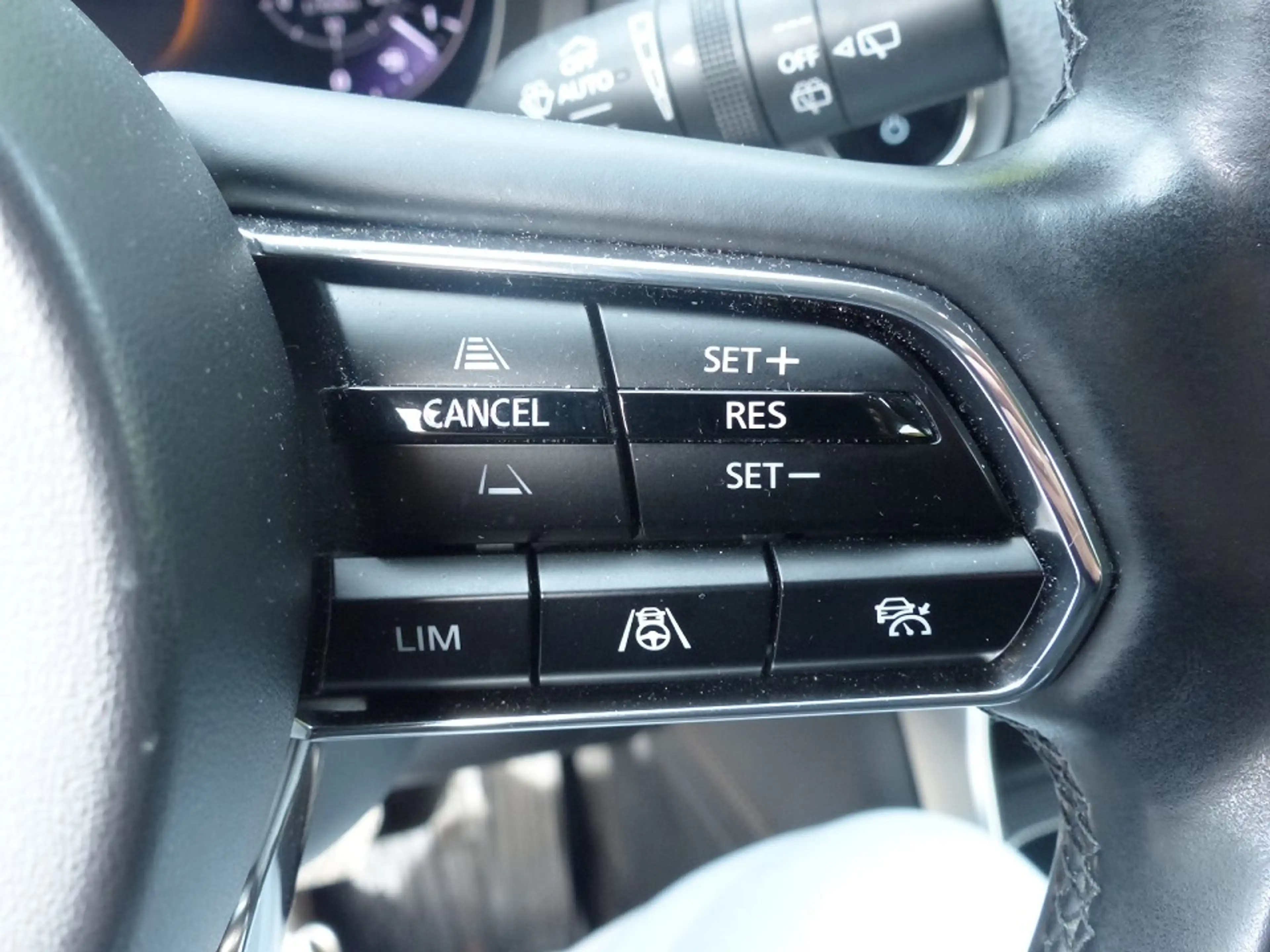 Mazda CX-60 2.5L PHEV HOMURA + MATRIX-LED + BOSE + LEDER — photo 15