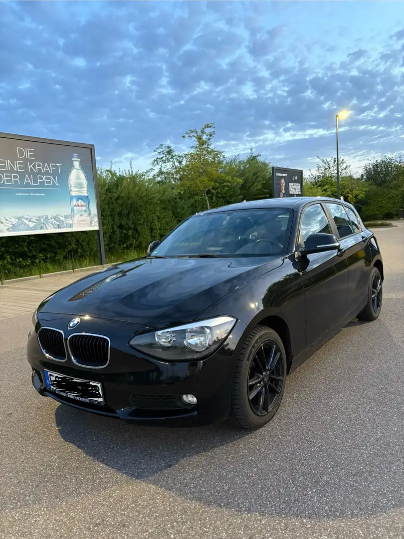 BMW 114 114d Sport Line - 1