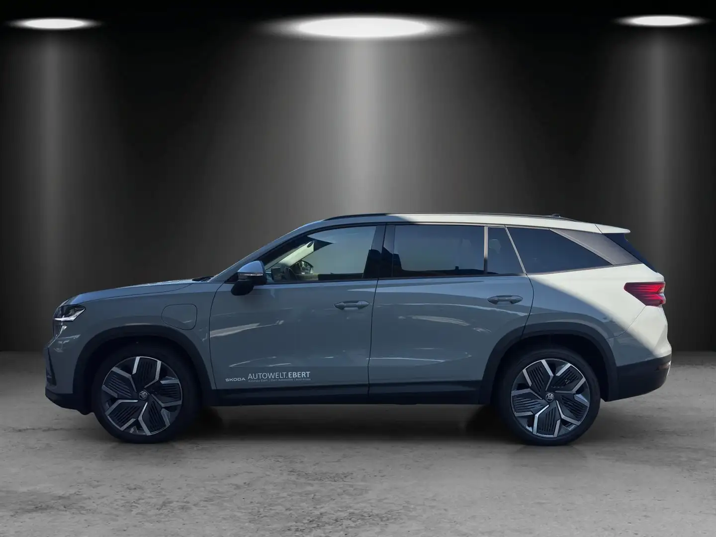 Skoda Kodiaq Selection 1,5 TSI iV 150 kW DSG Grau - 2