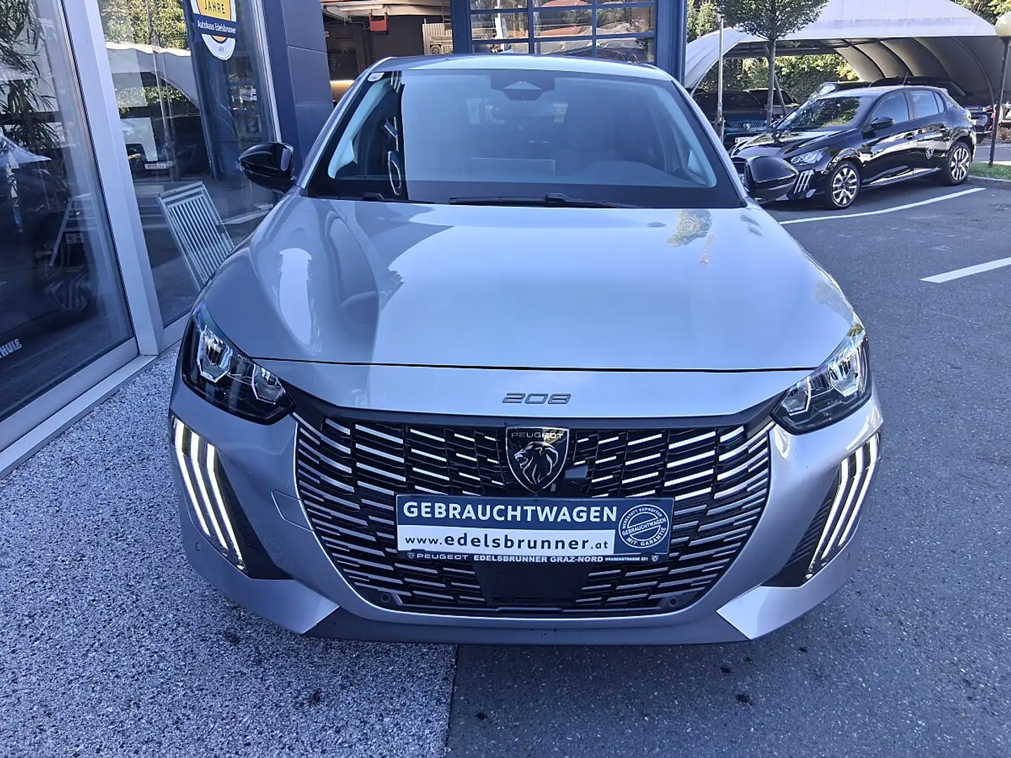 Peugeot 208 PureTech 100 S&S Allure Silber - 2