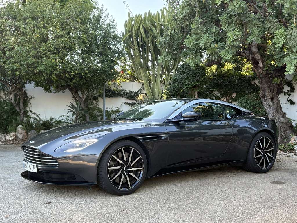Aston Martin DB11 4.0 510 - foto 1