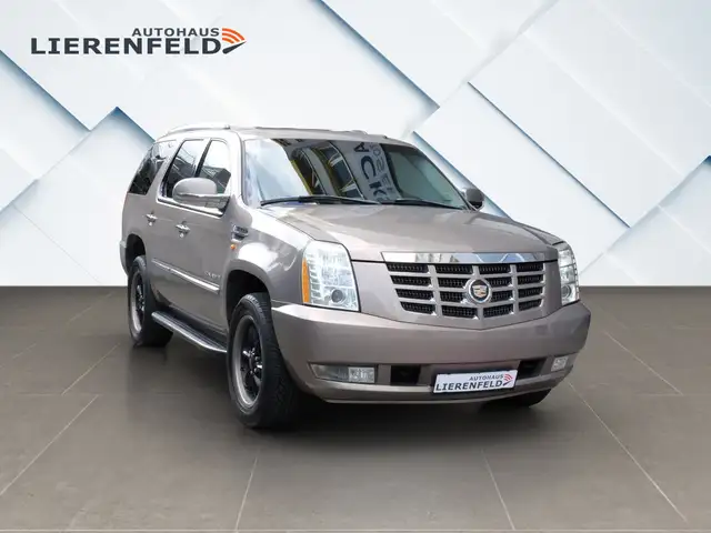 Cadillac Escalade GMT900 6.2 V8 Sport Luxury