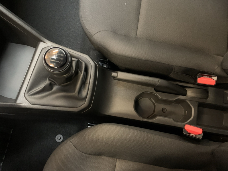 Dacia Sandero ESSENTIAL TCe 90 Essential LED+PDC+DAB+ISOFIX+BT+ — photo 19