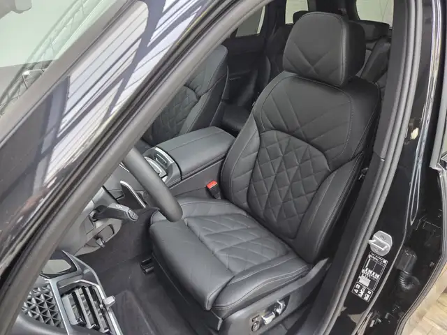 BMW X5 view 15