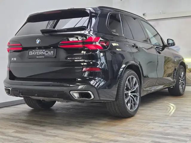 BMW X5 view 6