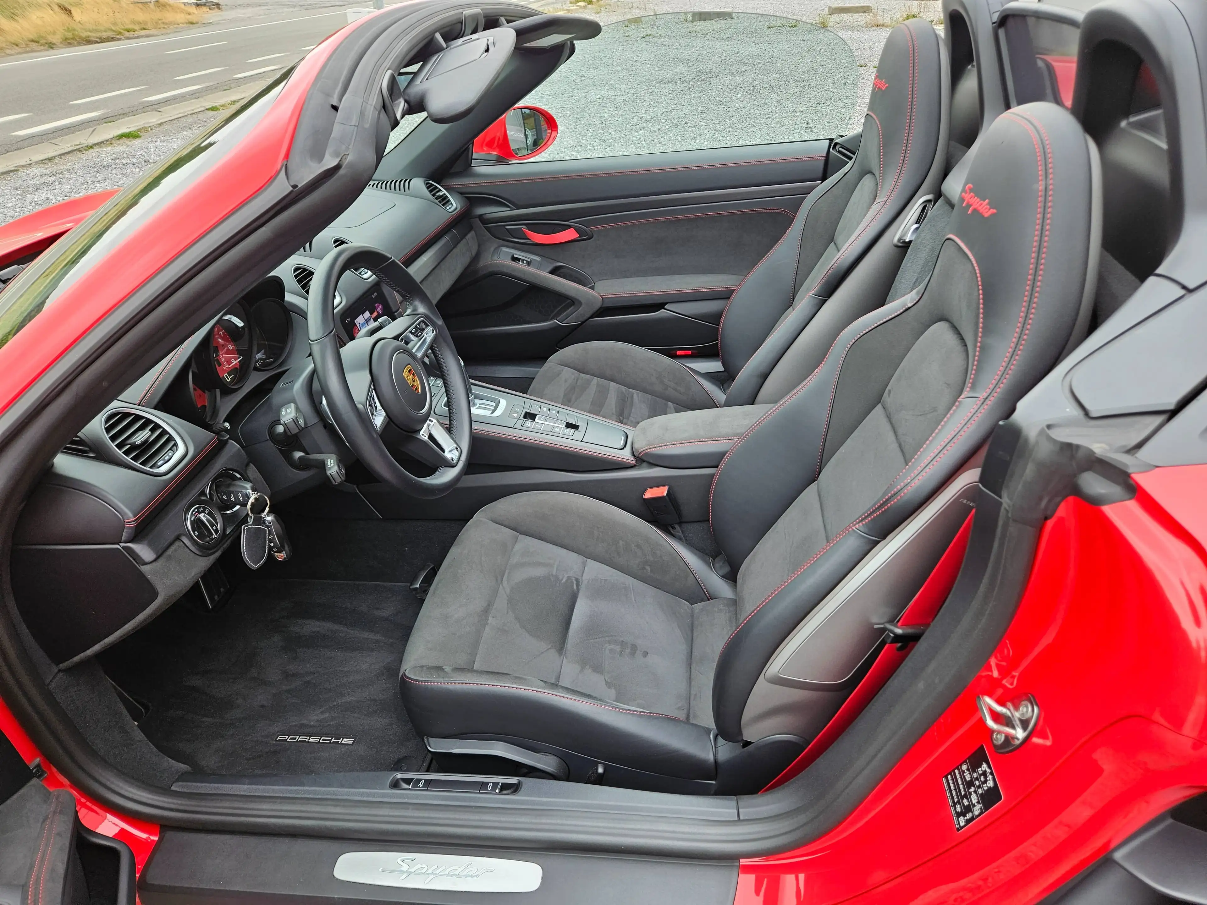 Porsche 718 Spyder *** 718 Boxster Spyder 4.0 Turbo PDK *** — photo 11