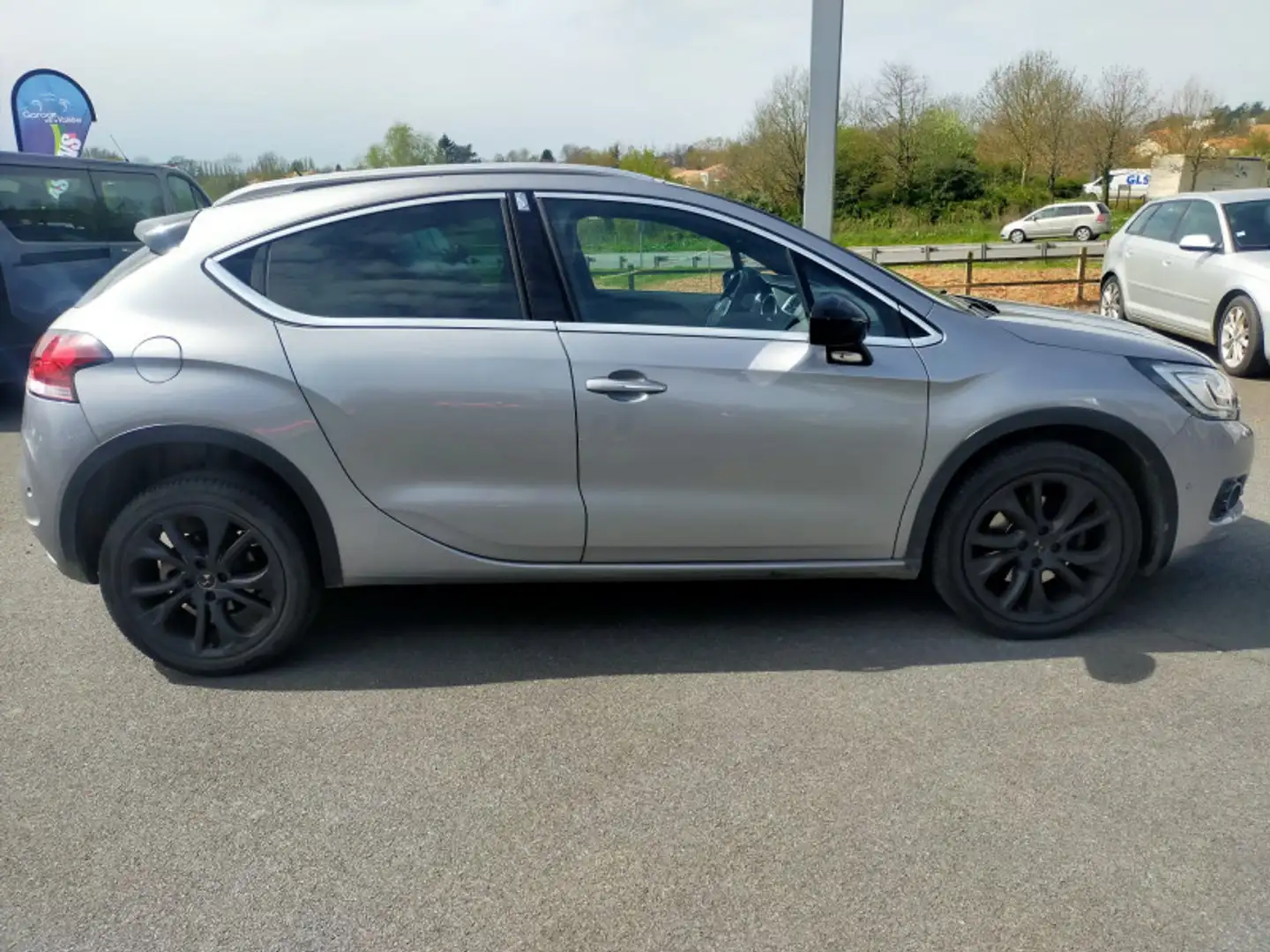 DS Automobiles DS 4 Crossback THP 165 SPORT CHIC S\u0026S EAT6 Gris - 2