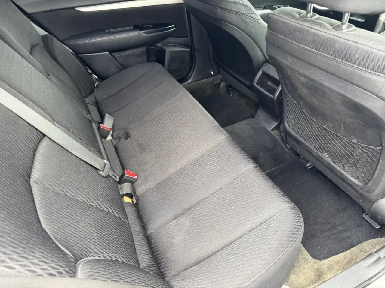 Subaru Legacy photo Subaru Legacy