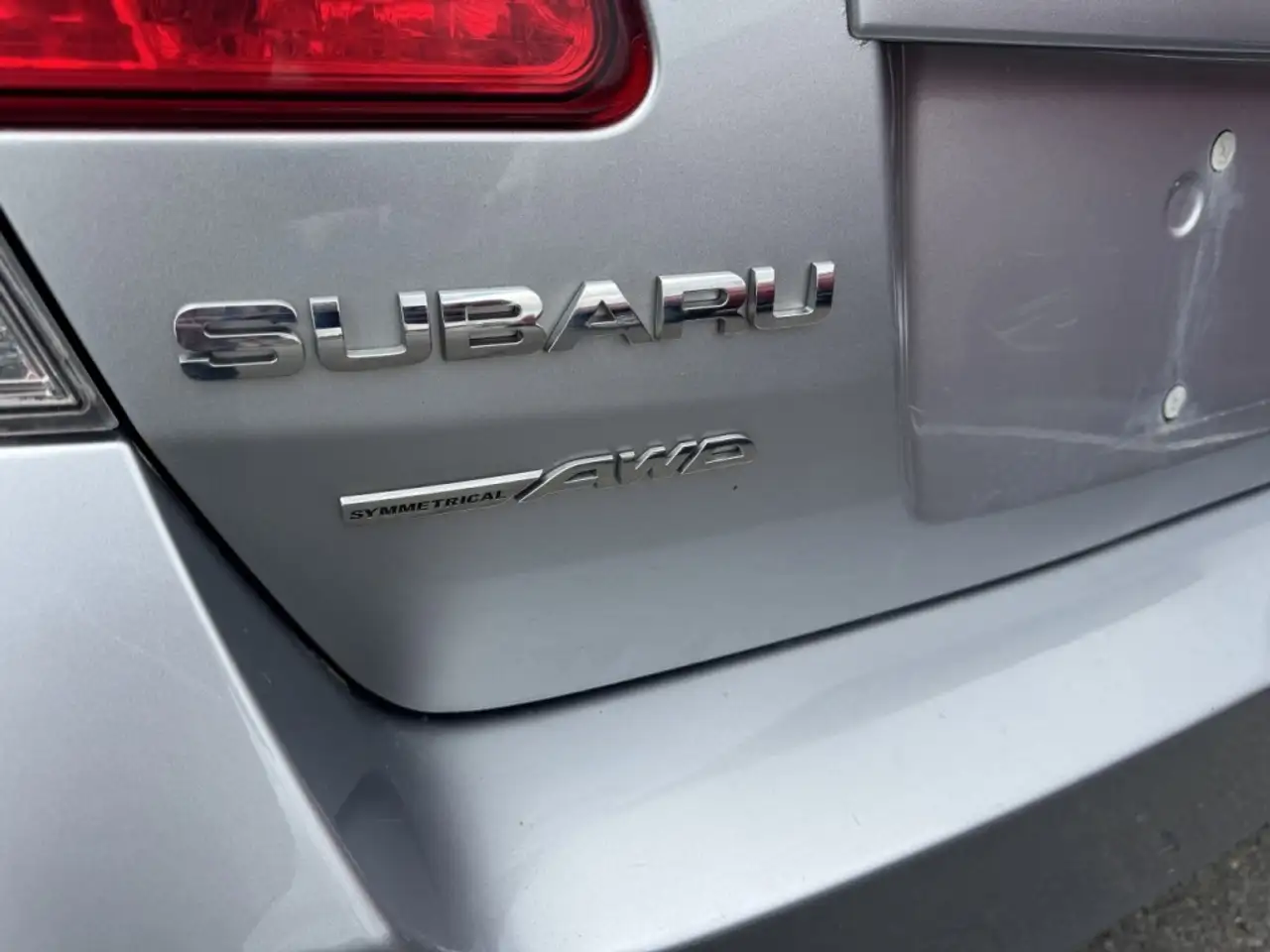Subaru Legacy photo Subaru Legacy